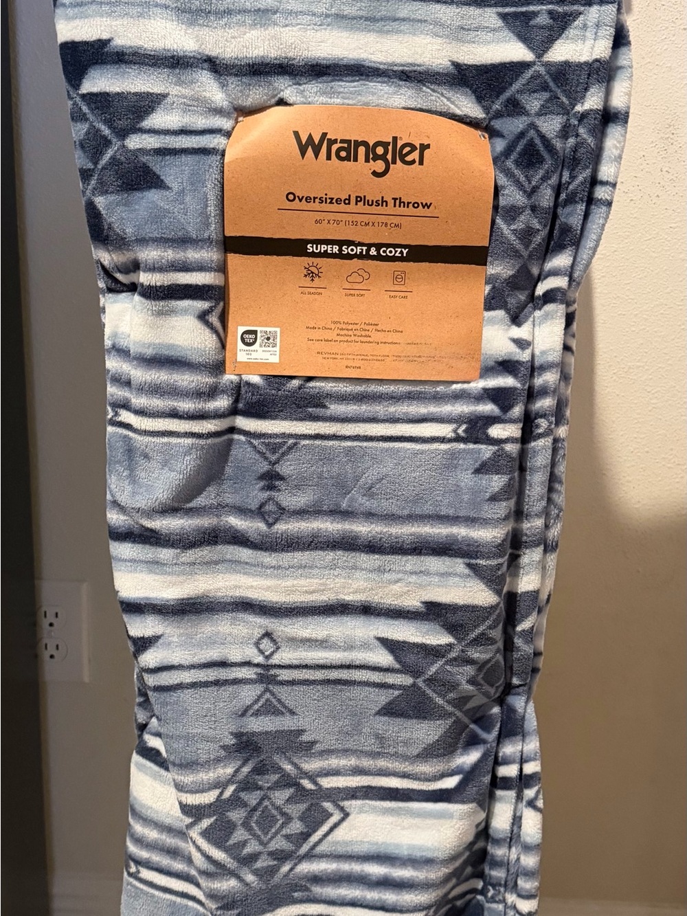 Wrangler Plush Throw in Blue and White Aztec Pattern